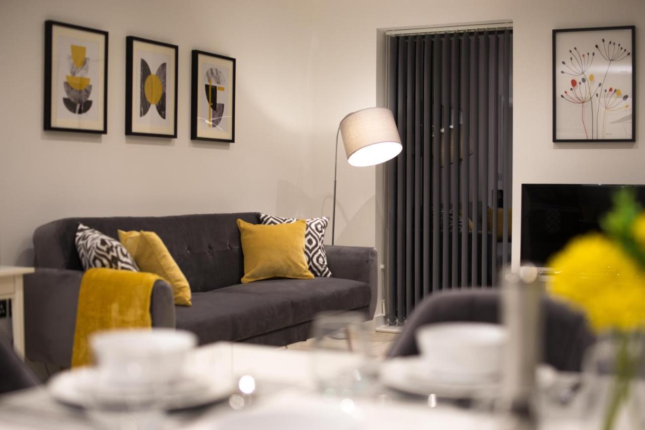 Luxury King Bed Apartment & Free Parking Cambridge  Bagian luar foto